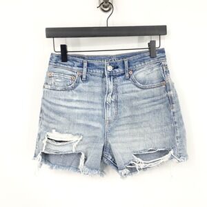 American Eagle Women Size 4 Shorts Light Wash Denim Jean Cutoff 90s Boyfriend